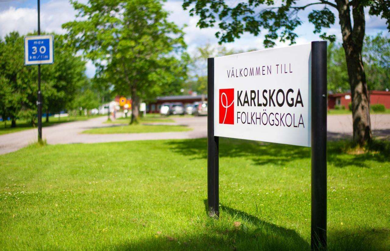 Karlskoga Folkhoegskola Vandrarhem Udden Exterior photo